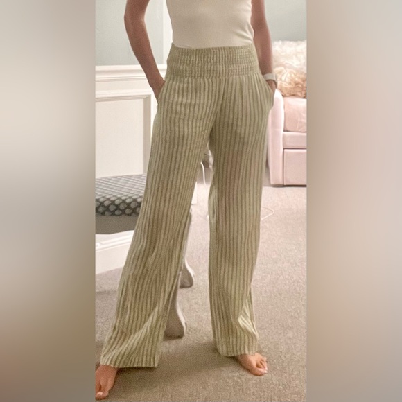 Buckle Pants - Flowy beach pants